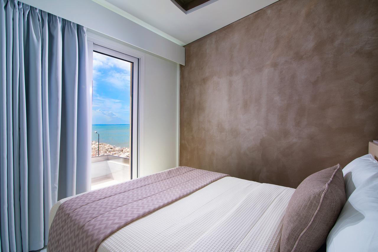Molos Hotel Limenaria  Buitenkant foto