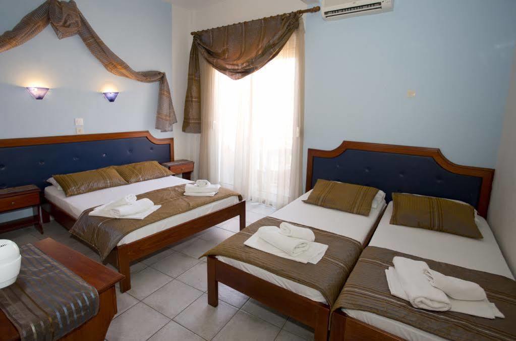 Molos Hotel Limenaria  Buitenkant foto